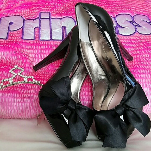 Paris Hilton Shoes - 🎉2xHP🎉Paris Hilton "Destiny" Heels 💕